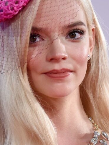 6 pagrindinės aktorės Anya Taylor - Joy stiliaus taisyklės