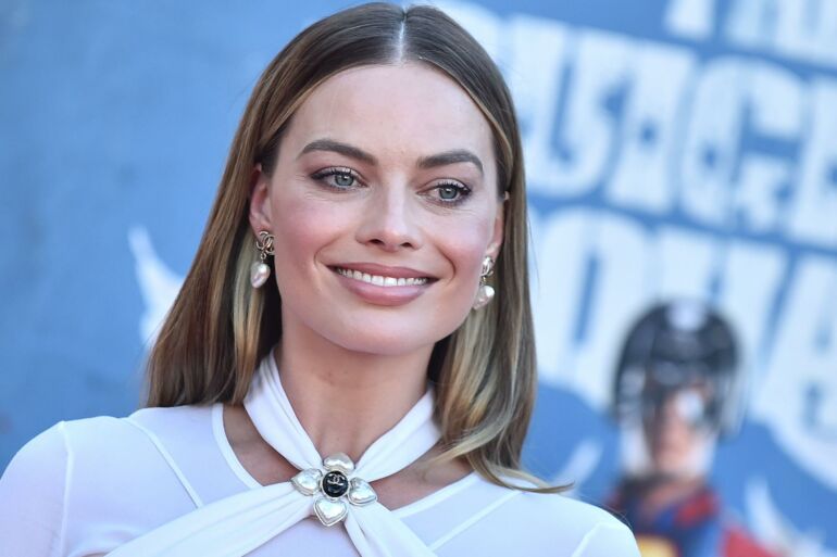 Aktorės Margot Robbie laukia vienas ryškiausių vaidmenų jos karjeroje: įsikūnys į legendinę Holivudo „it girl“ Clarą Bow