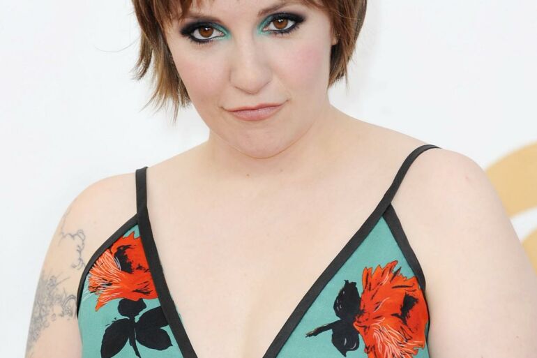 Atviros apvalių formų aktorės Lena Dunham nuotraukos sukėlė kritikos laviną(FOTO)