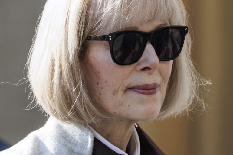 Autorė E. J. Carroll teisme patvirtino buvusi išprievartauta D. Trumpo
