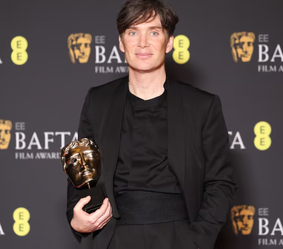 BAFTA kino apdovanojimuose statulėles susižėrė „Openheimeris“ ir „Prasti reikalai“