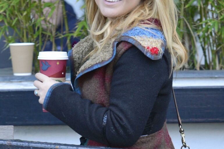Buvusios gražuolės Kelly Clarkson neina atpažinti (FOTO)