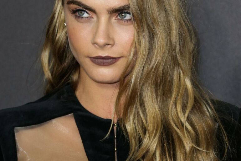 Cara Delevingne pasiryžo ekstremaliems pokyčiams (FOTO) (APKLAUSA)