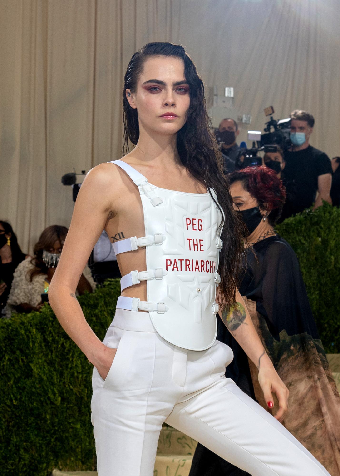 „Dior“ renginyje - kardinaliai pasikeitusi manekenė Cara Delevingne (FOTO)