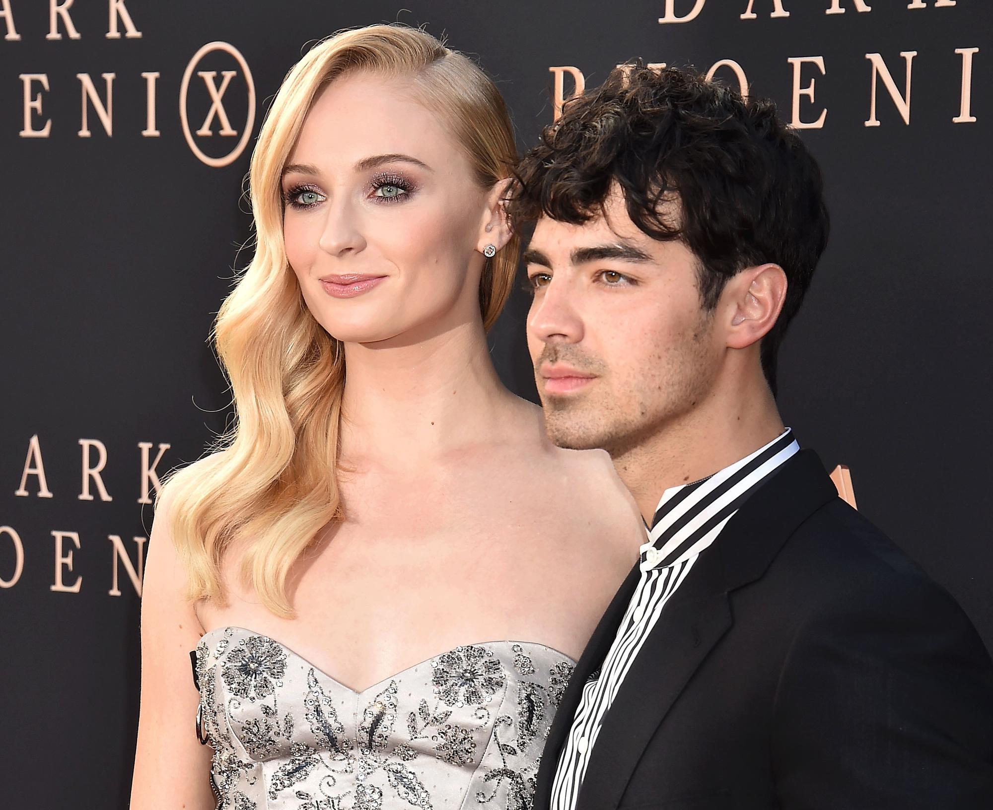 „Game of Throne“ žvaigždė Sophie Turner skiriasi su vyru Joe Jonas