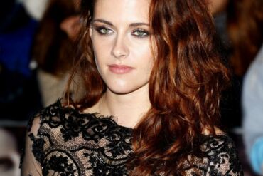 Gerbėjai nebegali žiūrėti į buvusią gražuolę - kas gi nutiko Kristen Stewart? (FOTO)
