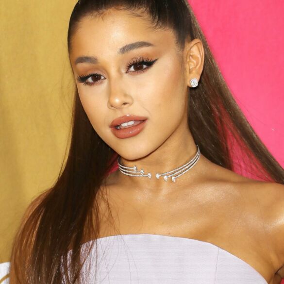 Gerbėjai susirūpinę dėl Ariana Grande sveikatos: naujausiose nuotraukose ji - itin sulysusi