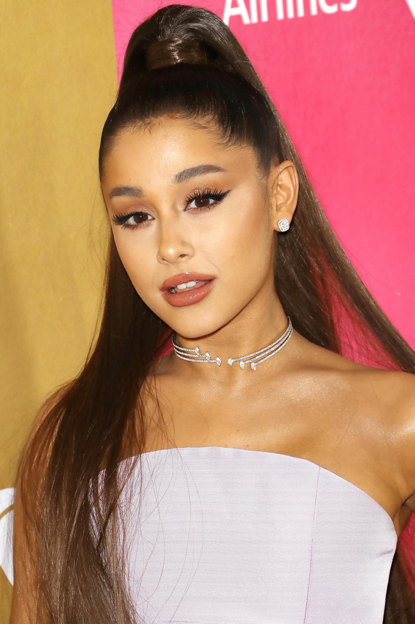 Gerbėjai susirūpinę dėl Ariana Grande sveikatos: naujausiose nuotraukose ji - itin sulysusi