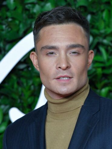 „Gossip girl“ žvaigždė Ed Westwick įsimylėjo: naujoji simpatija lyginama su Angelina Jolie