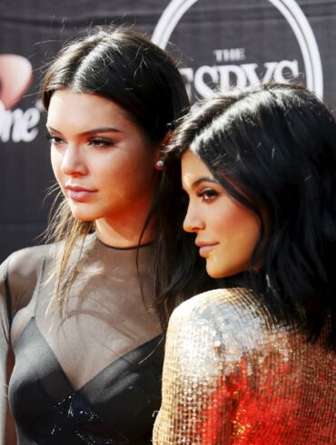 GRĖSMĖ: nejaugi Kylie Jenner pranoks seserį - modelį Kendall ?! (FOTO)