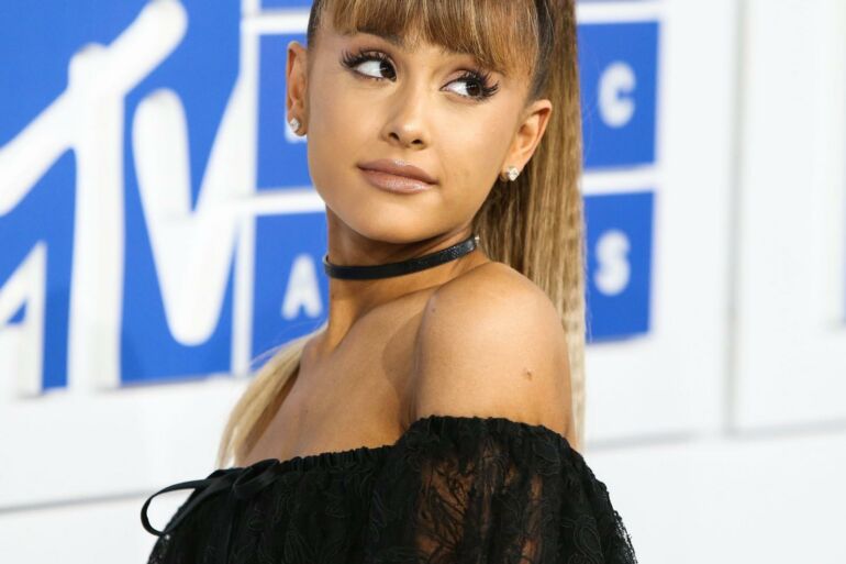 Išnaikins spuogelius per naktį: rekomenduoja pati Ariana Grande