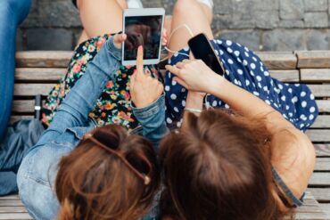 Karti tiesa apie mobiliuosius telefonus