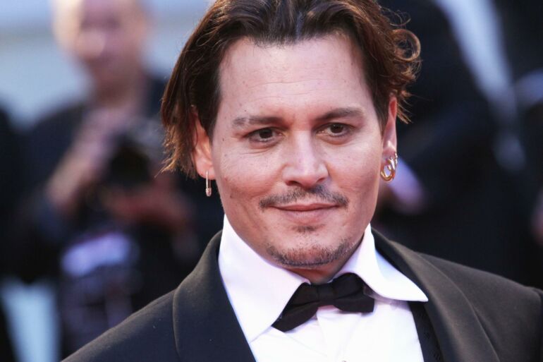 Kas yra paslatingoji naujoji aktoriaus Johnny Depp mergina Joelle Rich?