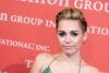 Kosmosas: naujausiame klipe Miley Cyrus tapo ateive(VIDEO)