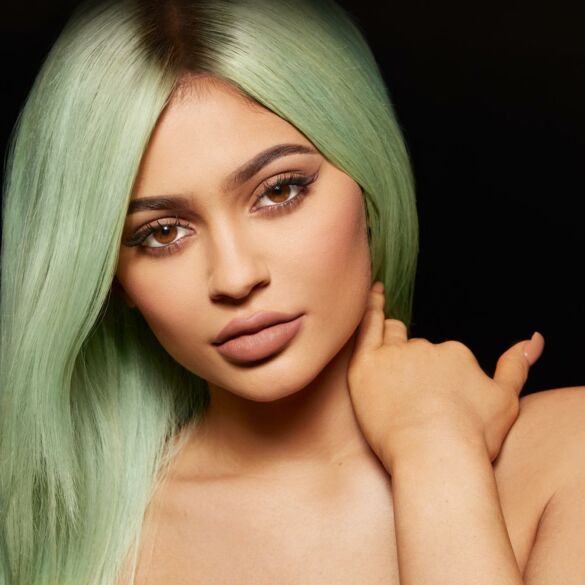 Kylie Jenner - karčios sekėjų replikos dėl paviešintų nuotraukų: „Grožis jai svarbiau už saugumą“