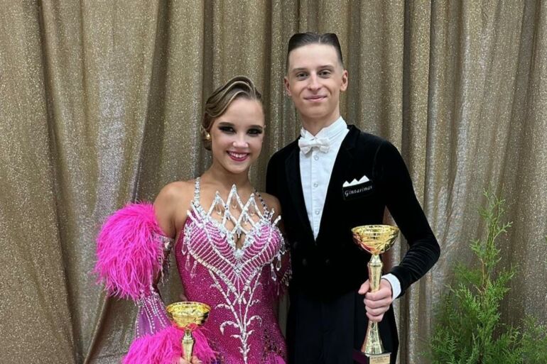Lietuvos šokėjai nenustoja stebinti: pasaulio čempionato finalas jaunimui!