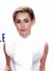 N-18: Miley Cyrus nusifotografavo nuoga(FOTO)