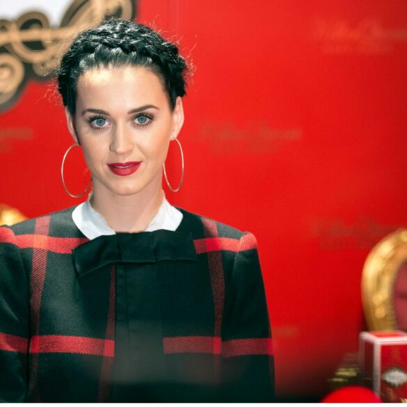 Naujoje Katy Perry dainoje - atviras meilės prisipažinimas(PAKLAUSYK)