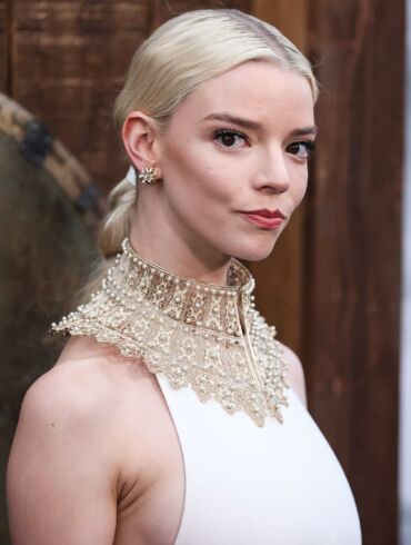 Netikėta: aktorė Anya Taylor-Joy tyliai susituokė su savo vaikinu Malcolm McRae?