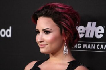 Nuogybių skandalo persekiojama Demi Lovato nustebino(FOTO)