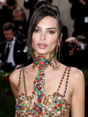 Pasižvalgyk po garsaus modelio Emily Ratajkowski ištaigingus namus Los Andžele