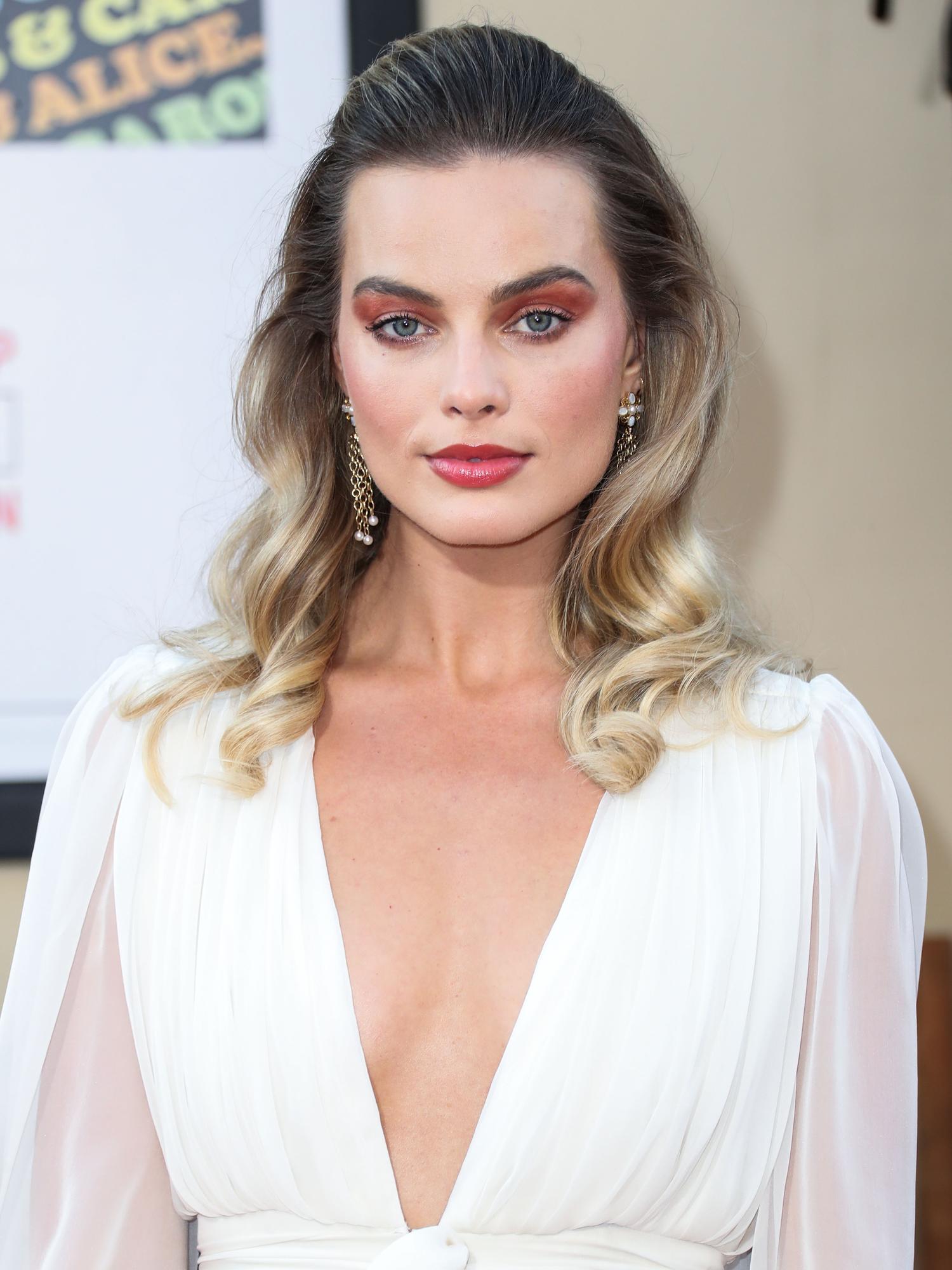 Paslaptingasis aktorės Margot Robbie mylimasis: žavingas kaip ir pati Holivudo žvaigždė