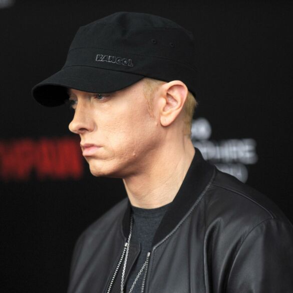 Reperį Eminem į teismą padavė jo skriaudėjas: atlikėjas išsamiai papasakojo apie žiaurų išpuolį