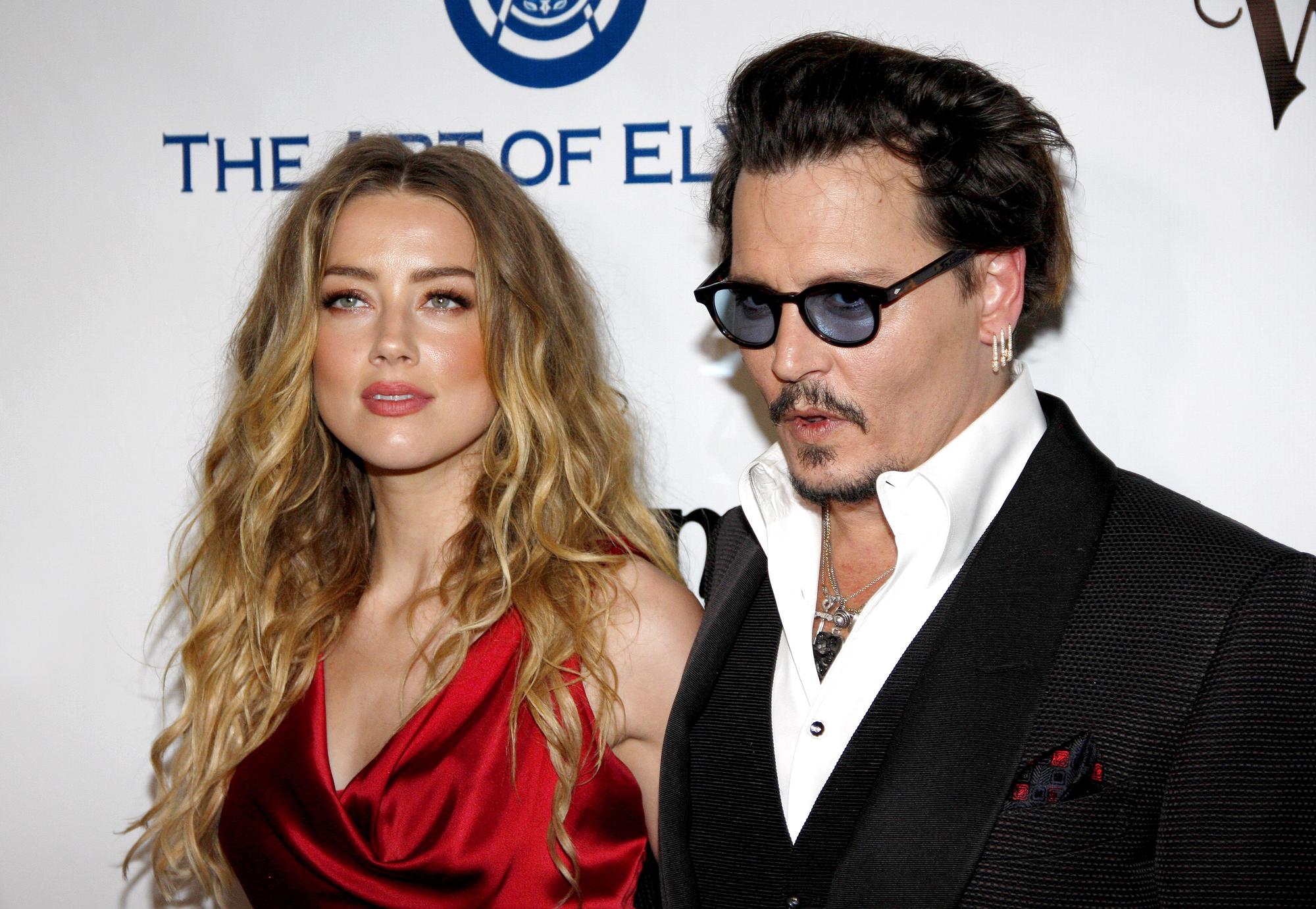 Skandalingasis aktorių Amber Heard ir Johnny Deep konfliktas: 10 dalykų