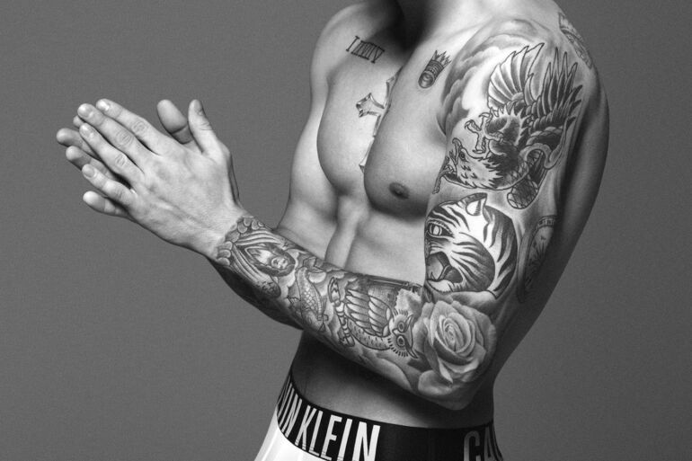 Skandalingasis Justinas Bieberis – bene seksualiausioje metų reklamoje(FOTO+VIDEO)