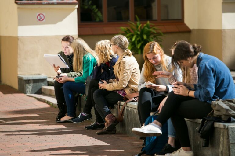 Studentai ieško pirmojo darbo: nežinojo