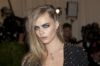 Supermodelio Caros Delevingne gyvenime - malonios permainos