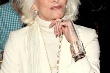Vyriausias pasaulio modelis 91-erių Carmen Dell'Orefice stebina ir visko mačiusius: pozuoja apsinuoginusi 