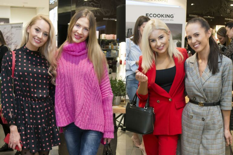 Žinomos moterys išmėgino natūralios kosmetikos dirbtuves