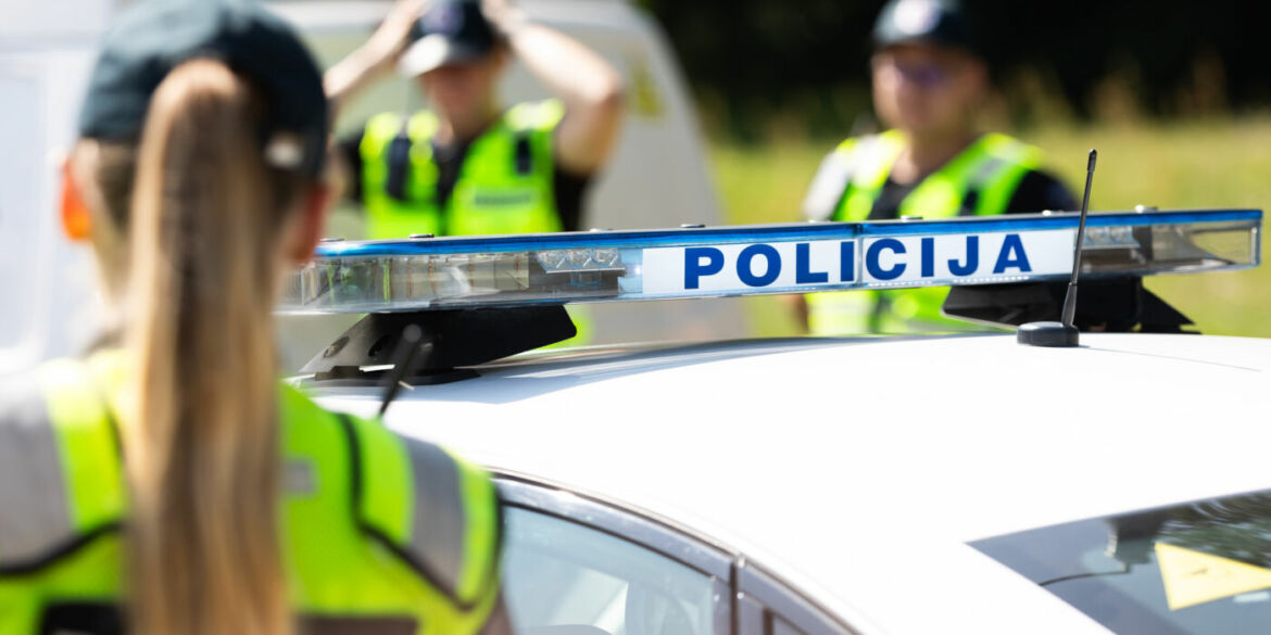 Policija