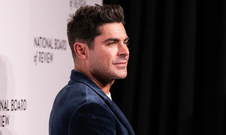 Zac efron plastinės operacijos