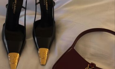 yves saint laurent bateliai