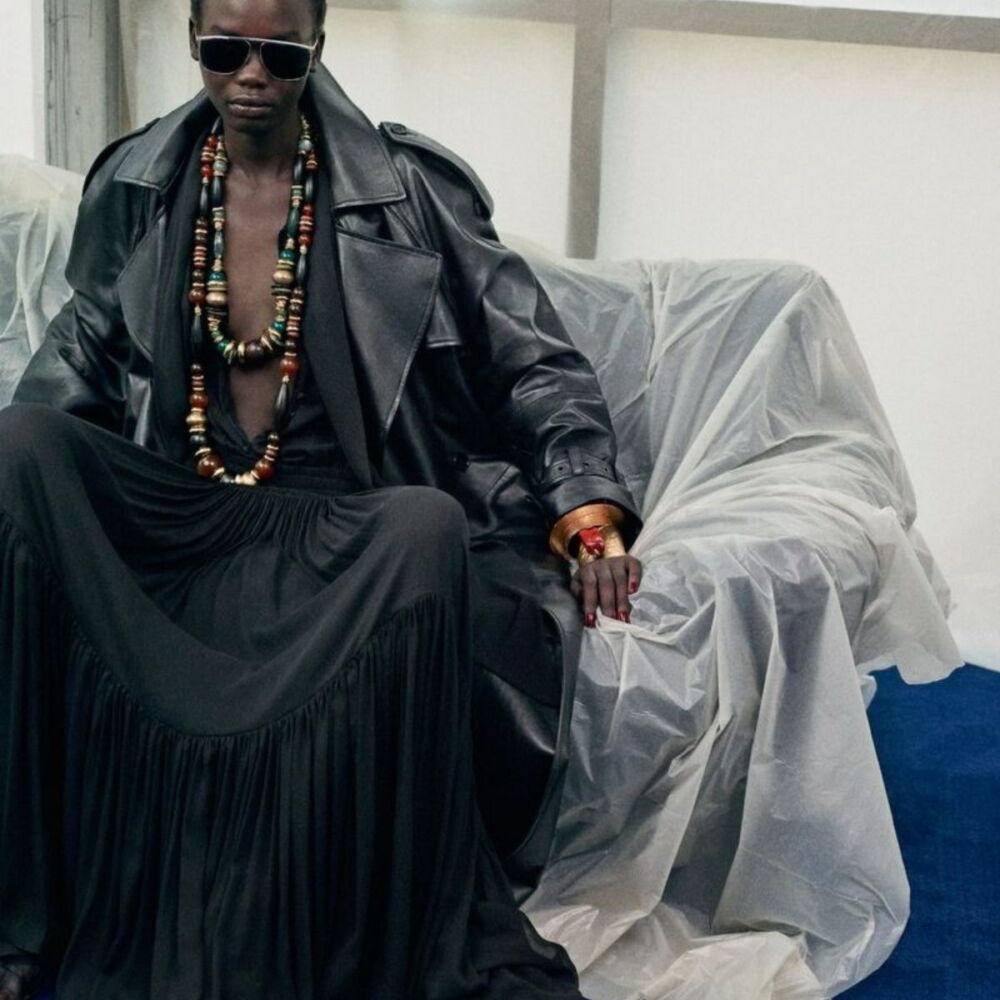 Saint Laurent modelis