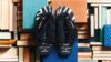 „Dolce&Gabbana“ ir „Havaianas“ paplūdimio šlepetės