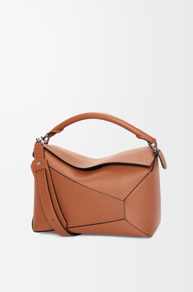 Loewe rankinė puzzle