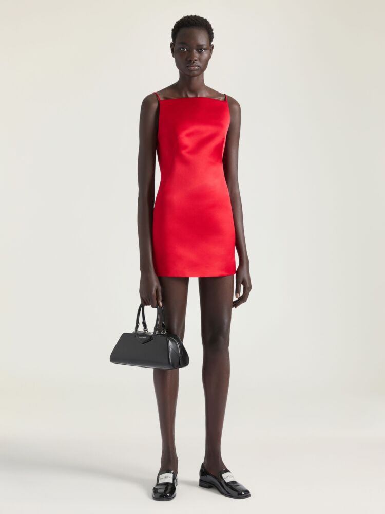givenchy suknelė