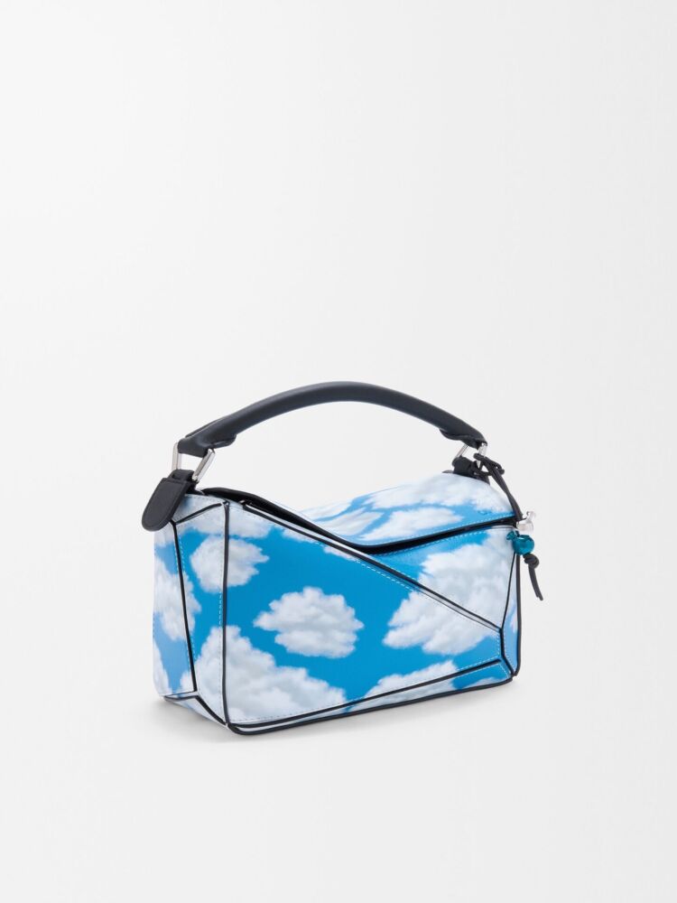 Loewe rankinė puzzle
