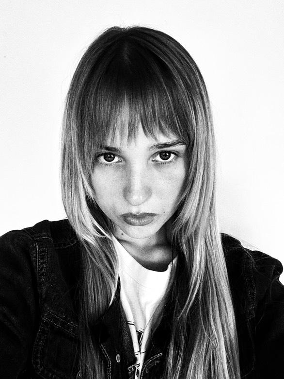 Stilistė Ugnė Usavičiūtė