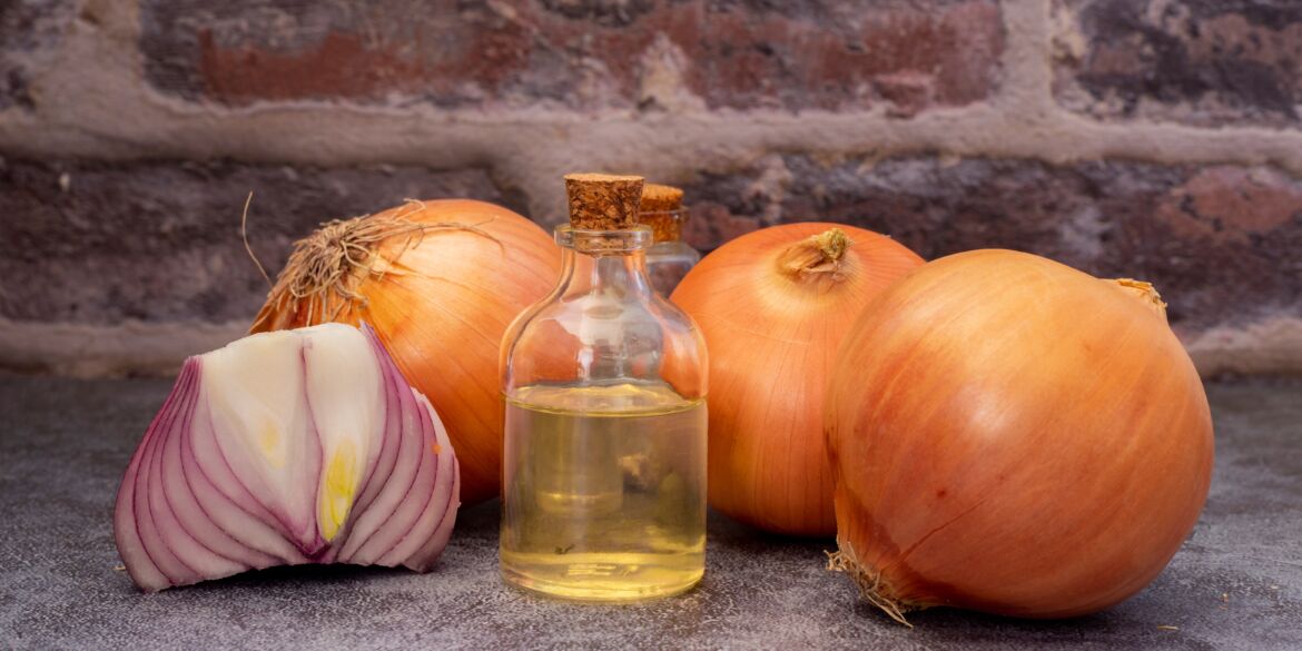 Svogūnų sultys / Shutterstock