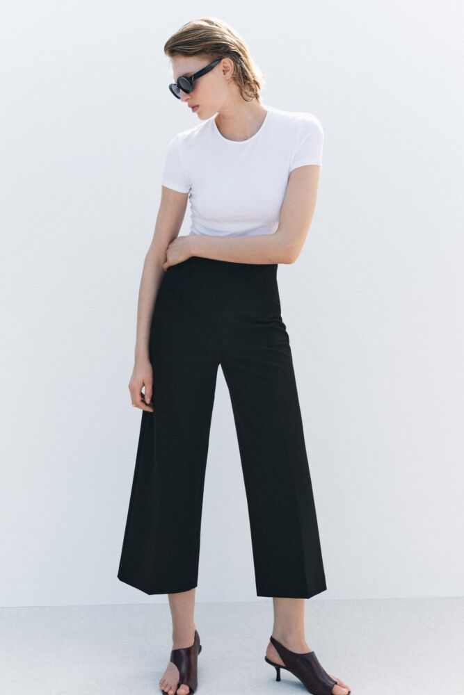 juodos zara kelnės