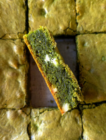 Matcha brauniai