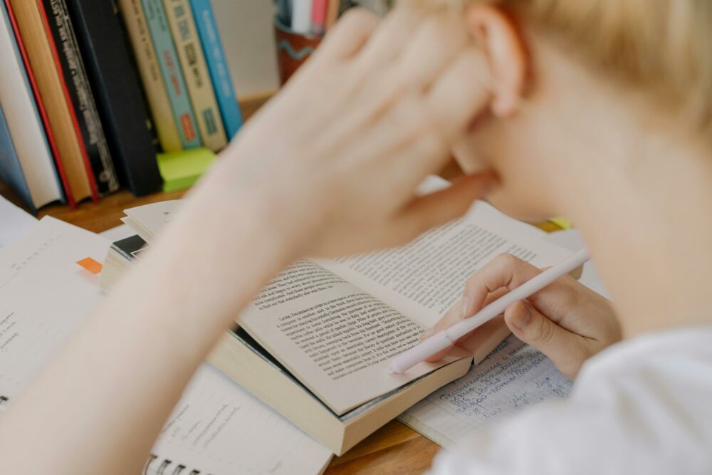 Daugiau nei 80 proc. studentų naudoja DI: ar rizikuojama studijomis?