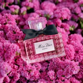 kvepalai Miss Dior Essence