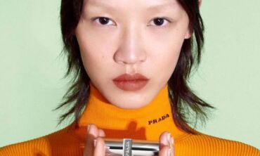 prada beauty makiažo linija