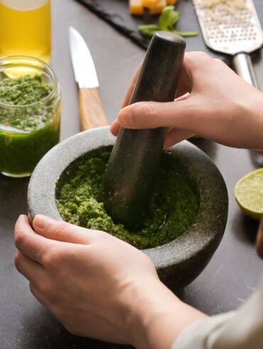 pesto padažas / Shutterstock