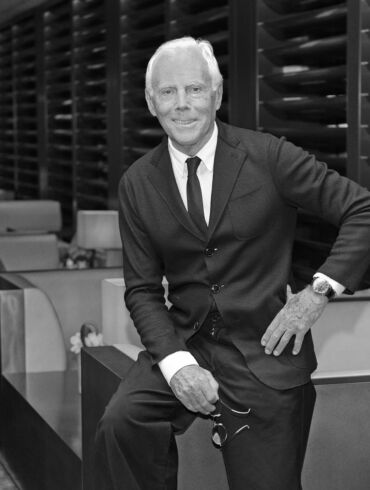 Giorgio Armani mirė